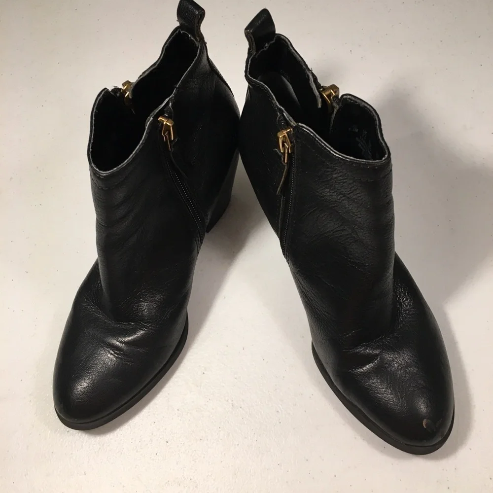 Franco Sarto Boots Size 6.5M